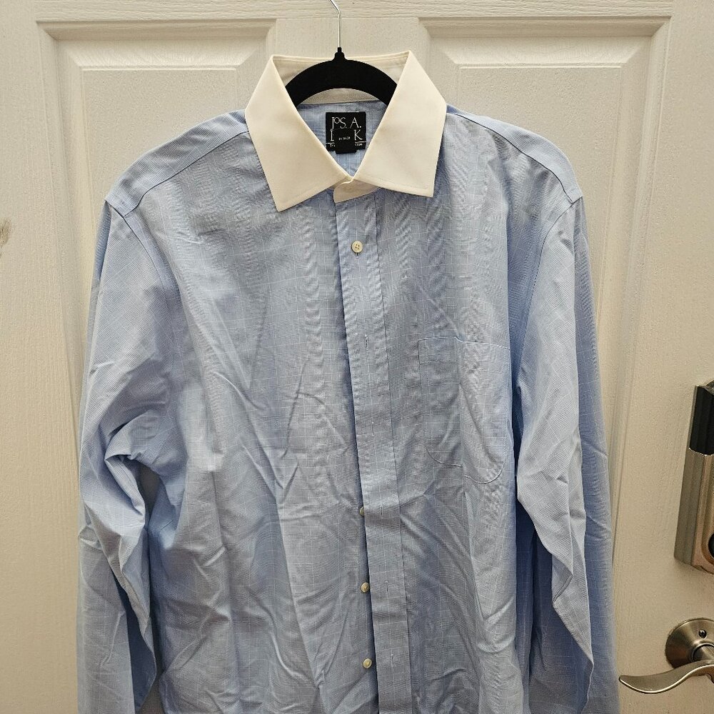 Jos A Bank Men's Dress Shirt